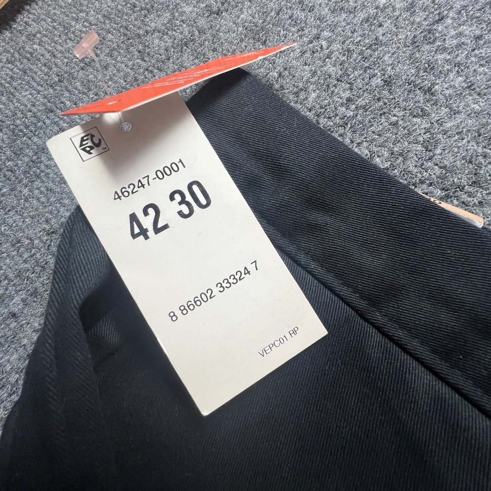 NEW w/tags Dockers Mens Easy Khaki D3 Classic Fit Flat Front Pants Black 42x30 - Picture 5 of 13